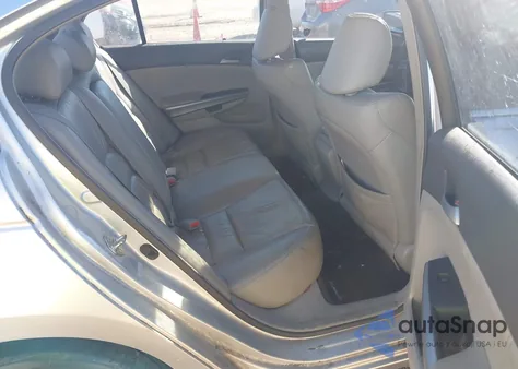 2009 Honda Accord 2.4 Ex-L z USA, uszkodzony, nr VIN 1HGCP26829A022057